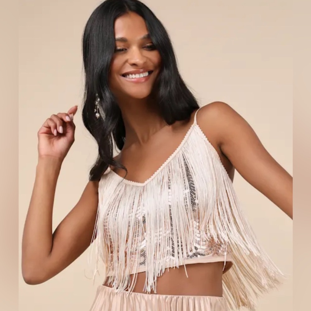 NWT Lulus Get in the Groove Champagne Sequin Fringe Crop Top- Medium